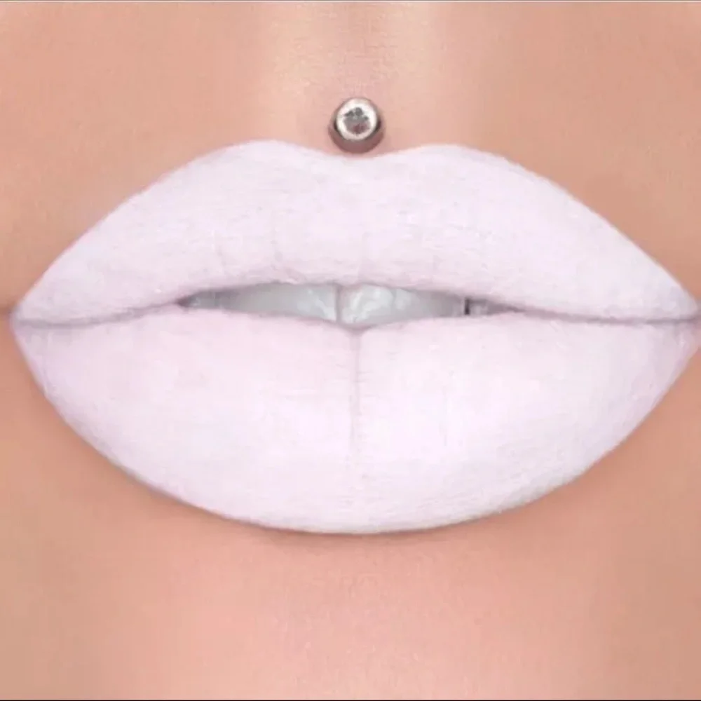 Jeffree Star: Velvet Trap in Gods Gift NIB